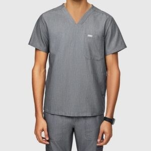 FIGS Technical Collection Chisec Three-Pocket Scrub Top Men's Graphite Size 2XL